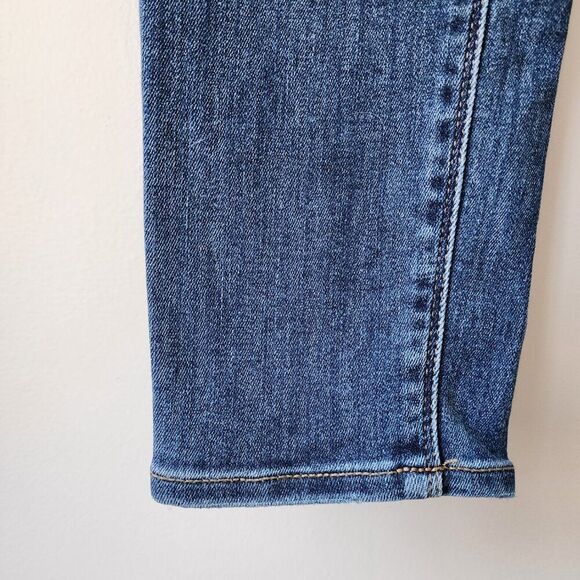 Express Women's Mid Rise Denim Legging (4 Short) - Picture 7 of 7